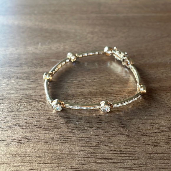 Mejuri Jewelry - Gold plated crystal bracelet